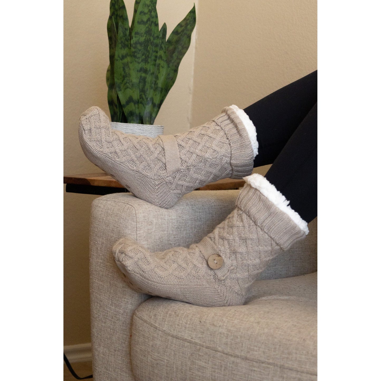 Ready to Ship | The Payton - Acrylic Cable Knit Socks